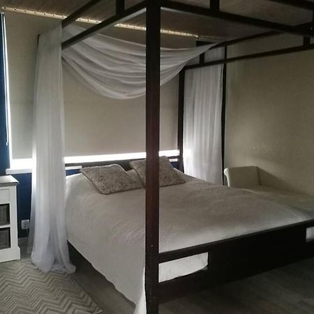 Quiet Place With Garden Studio Apartment Tallinn Exteriör bild